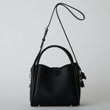 murir【MUR25007 フラワーチャーム付き2WAYショルダーバッグ】ブラック